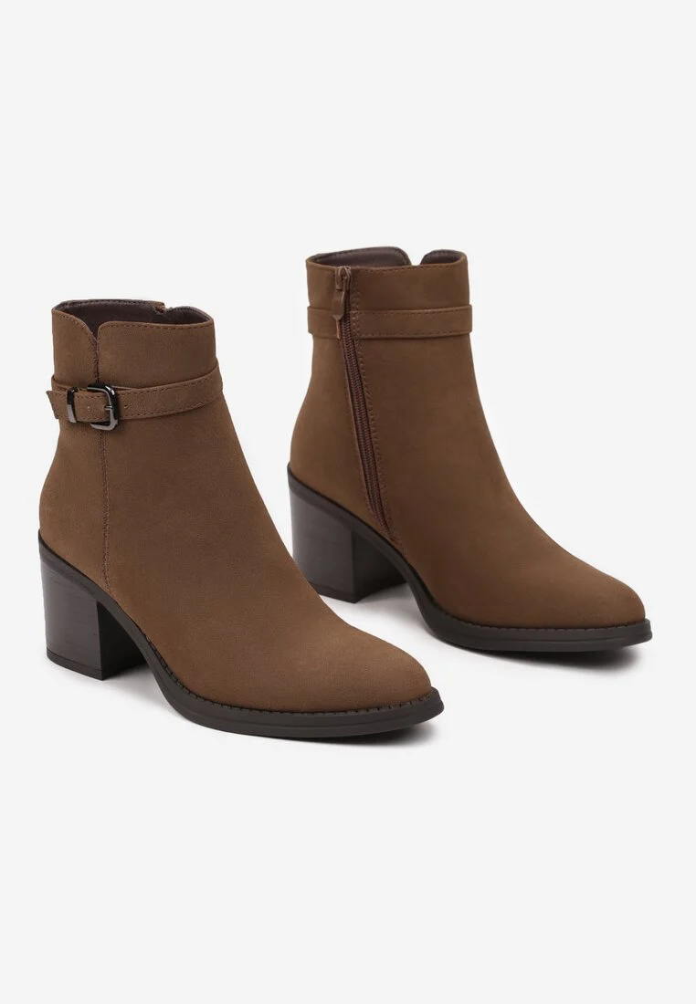 Bottine femmes à talon en nubuck avec boucle, Camel