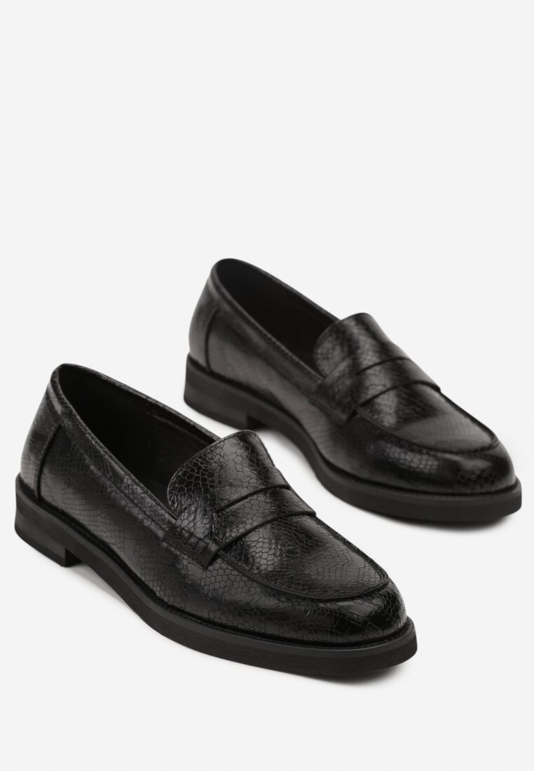 Mocassins plates effet Croco, Noir