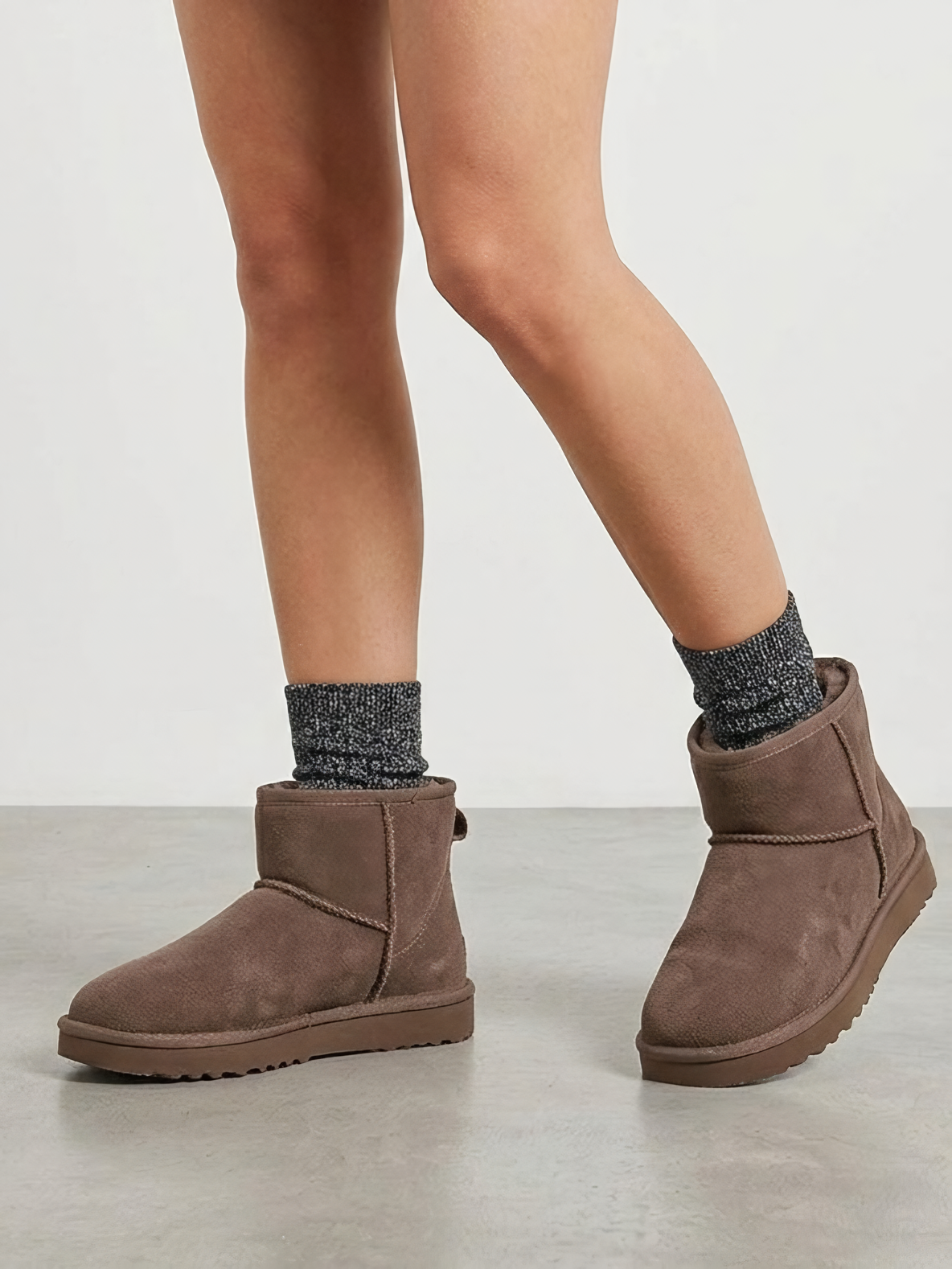 Bottines fourrées en cuir suède - taupe
