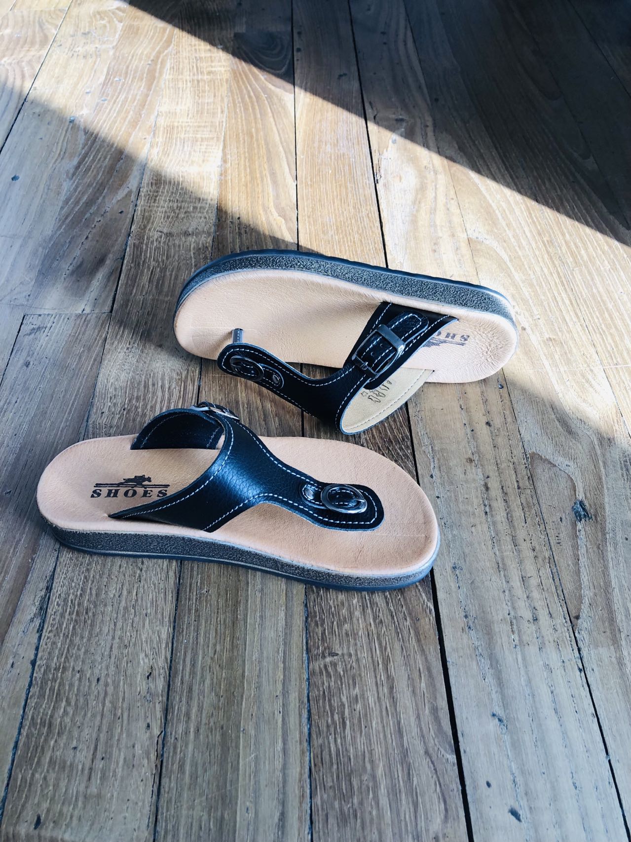 Chaussures Tongs confort pour femmes, Noir