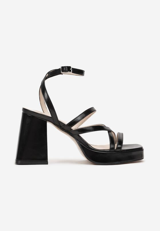 Sandales à talon avec brides semelle plateforme