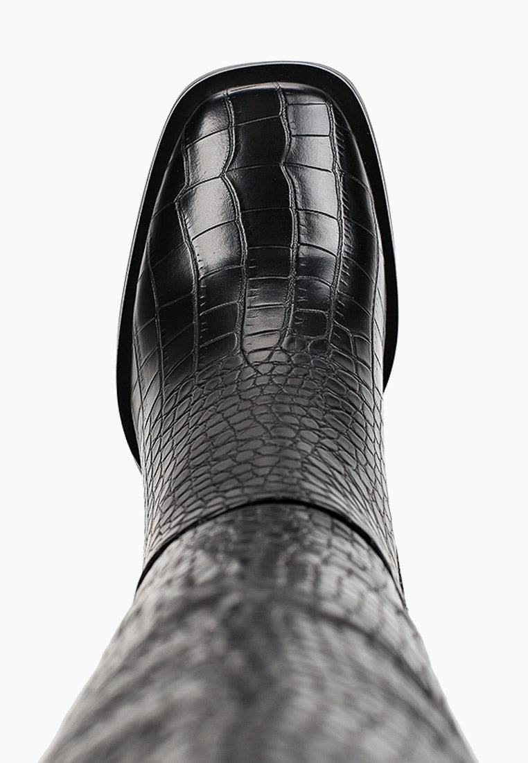 Bottes noires effet croco à bout carré à talons épais