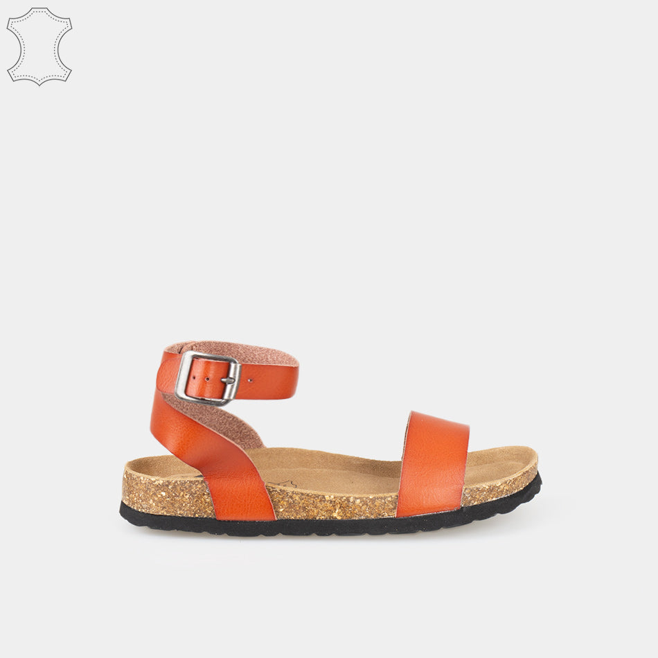 Sandales plates en Cuir cognac avec Bride Cheville