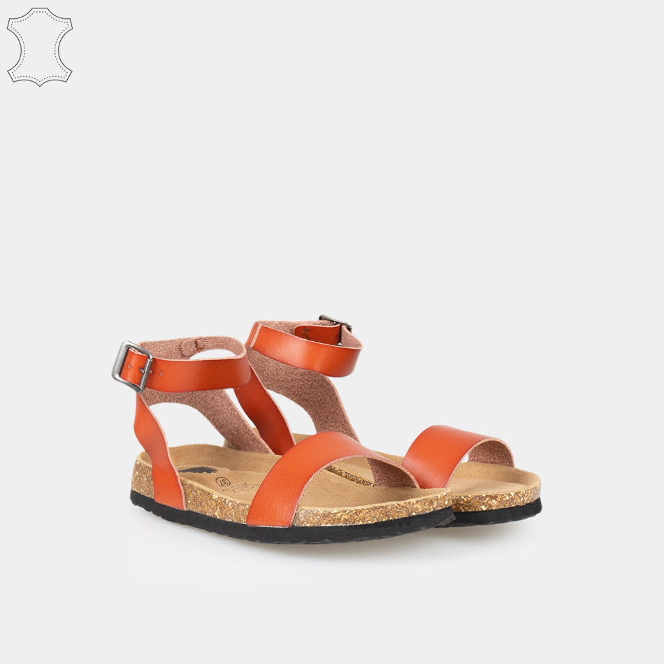 Sandales plates en Cuir cognac avec Bride Cheville