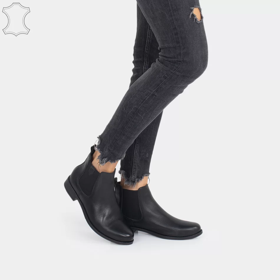 Bottines Chelsea femmes plates en cuir, Noir