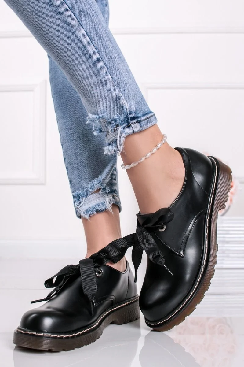 Derbies semelle discount crantée