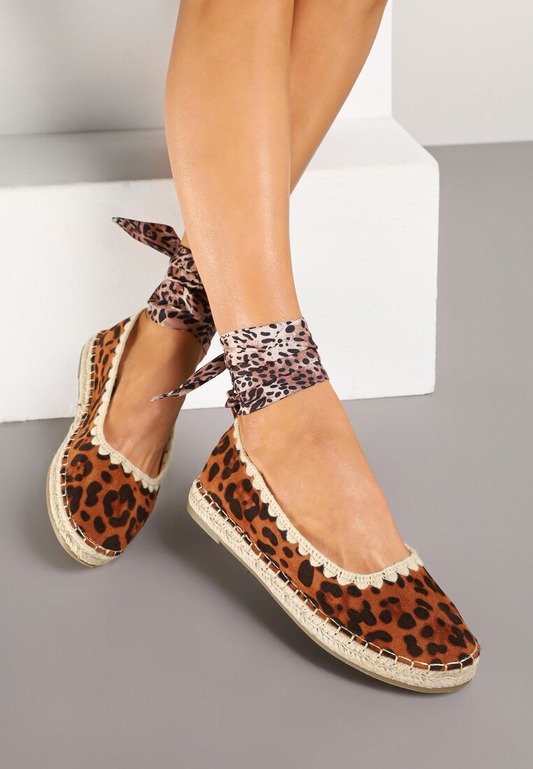 Espadrille effet Léopard avec foulard satiné