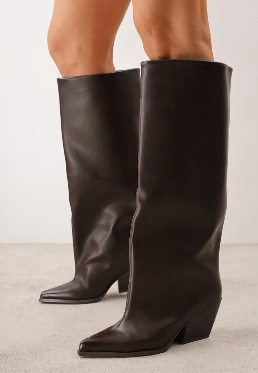 Bottes  Minimalistes à Tige large Talon Western - brown