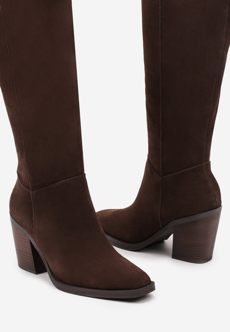 Bottes hautes cavalières à talon bloc, en cuir suédé - brown