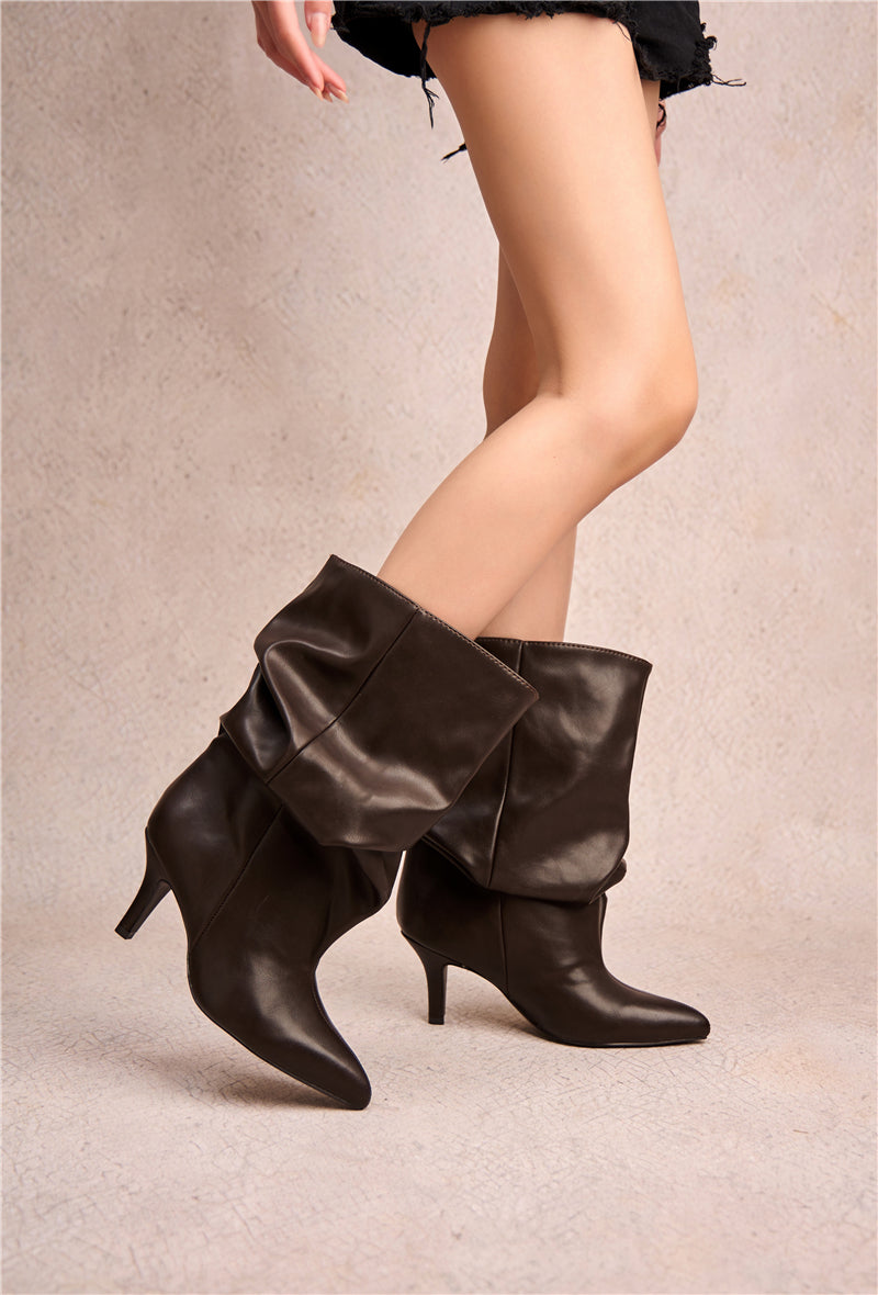 Bottines souple plissé bout pointu à talon - marron