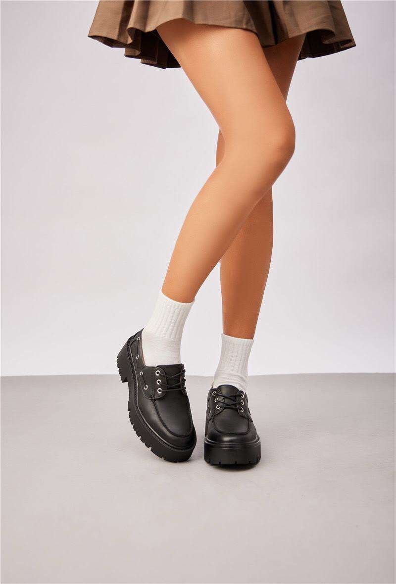 Chaussures femmes Oxford à lacets plateforme