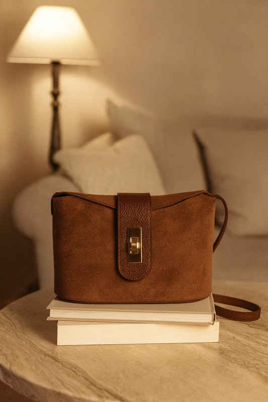 Sac cuir bandoulière PRISCA SUEDE, Cognac