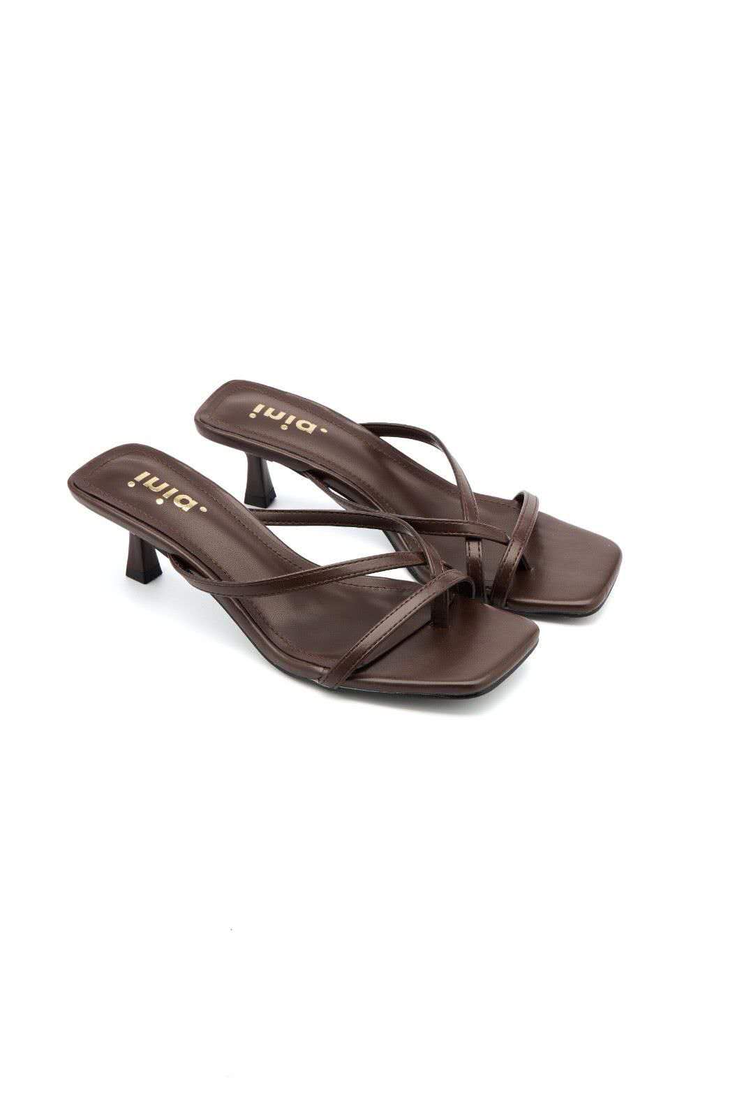 Mules à entredoigts multiples brides, marron