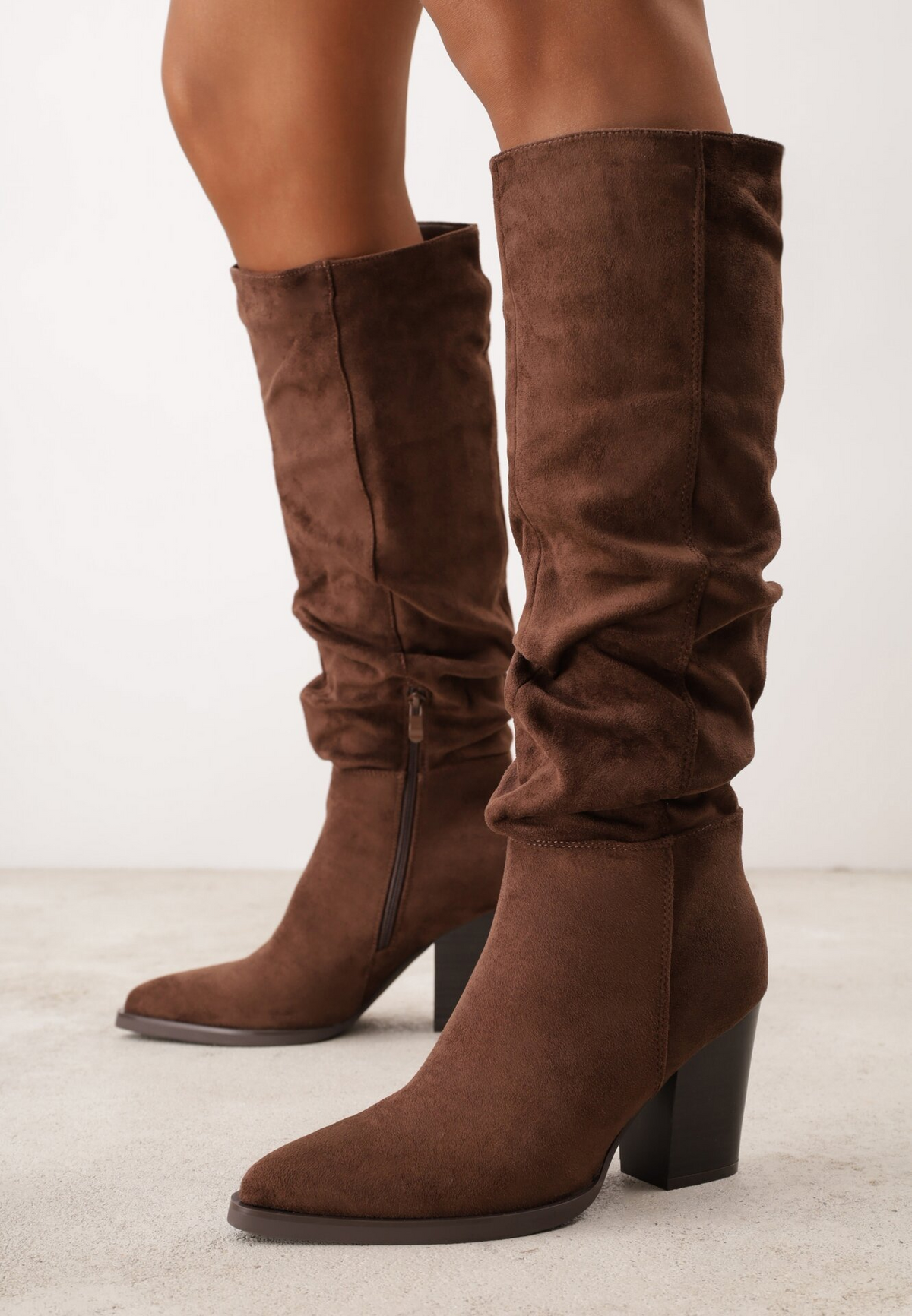 Bottes bout pointu effet plissé à talon bloc - marron