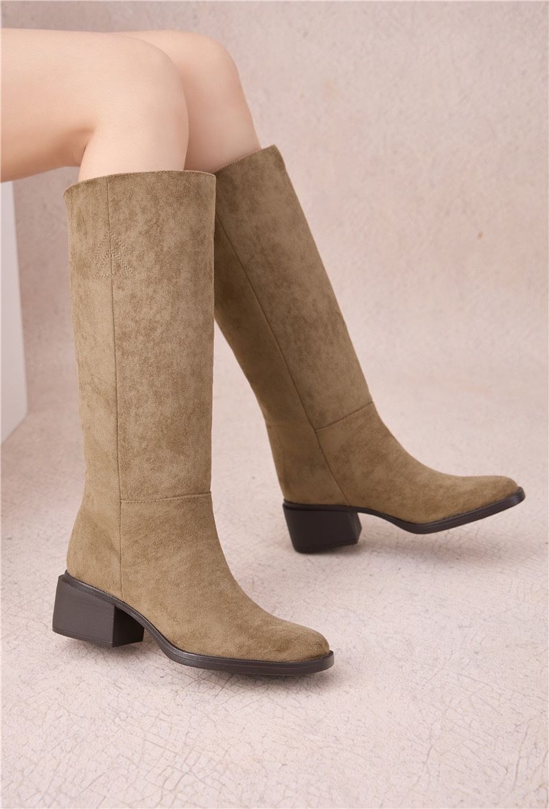 Bottes Hautes Droites en Suédine - taupe