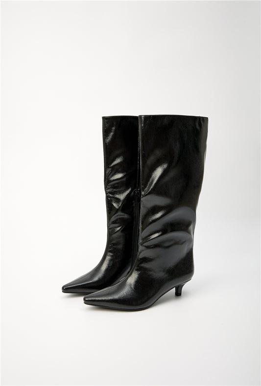 Bottes à talon kitten, Noires vernies