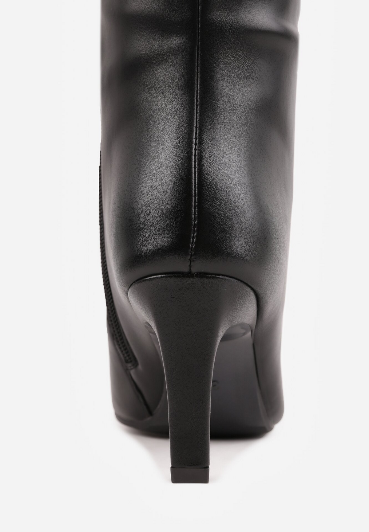 Bottes bout pointu à talon kitten - noir