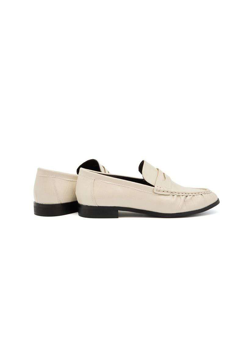 Mocassins plates,  Beige écru