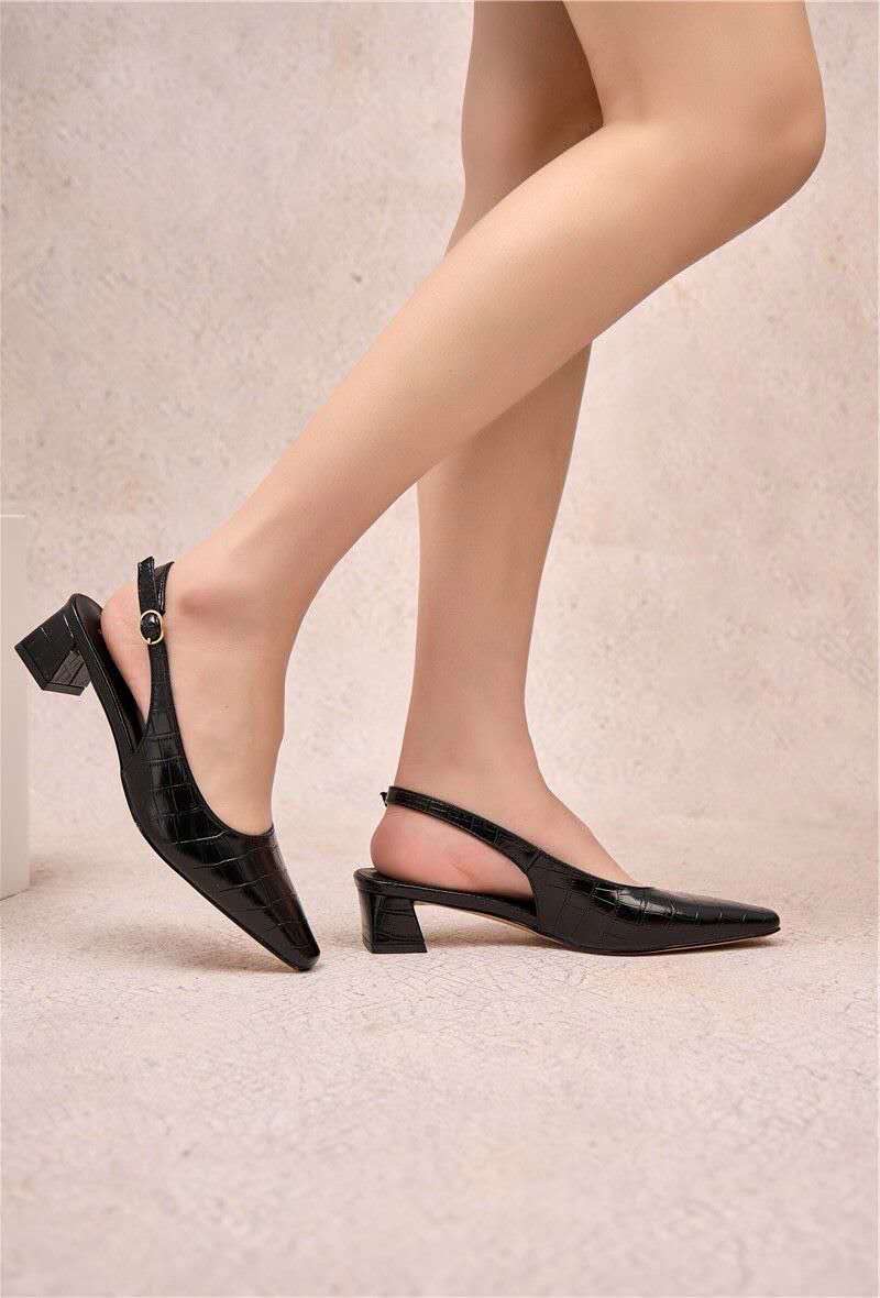 Ballerines slingback avec boucle, Noire