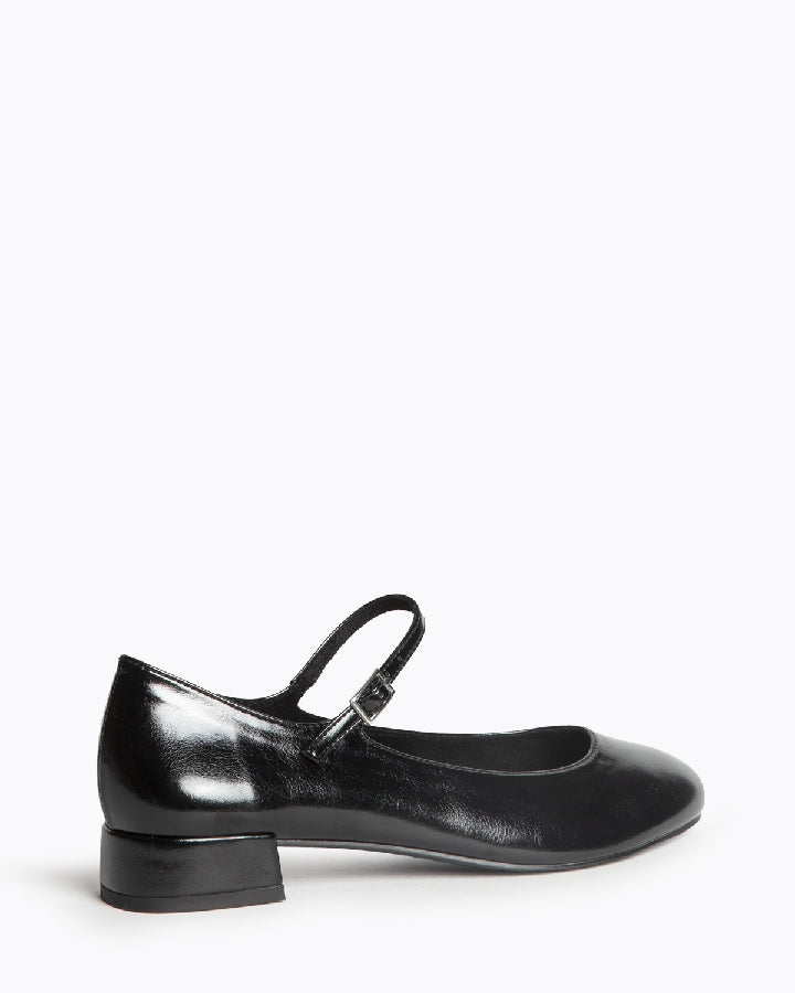 Ballerines vernies à talon, Noir