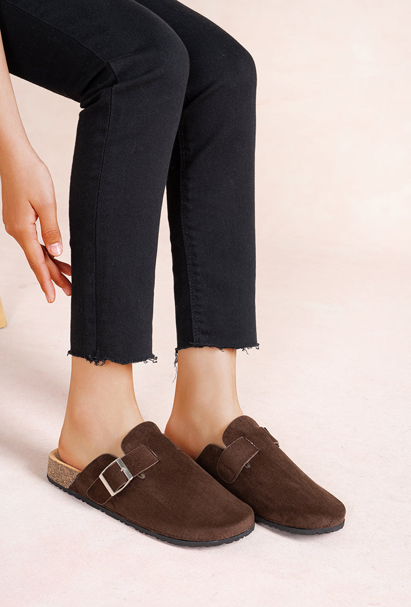 Mules Sabot femme en suédine avec boucle