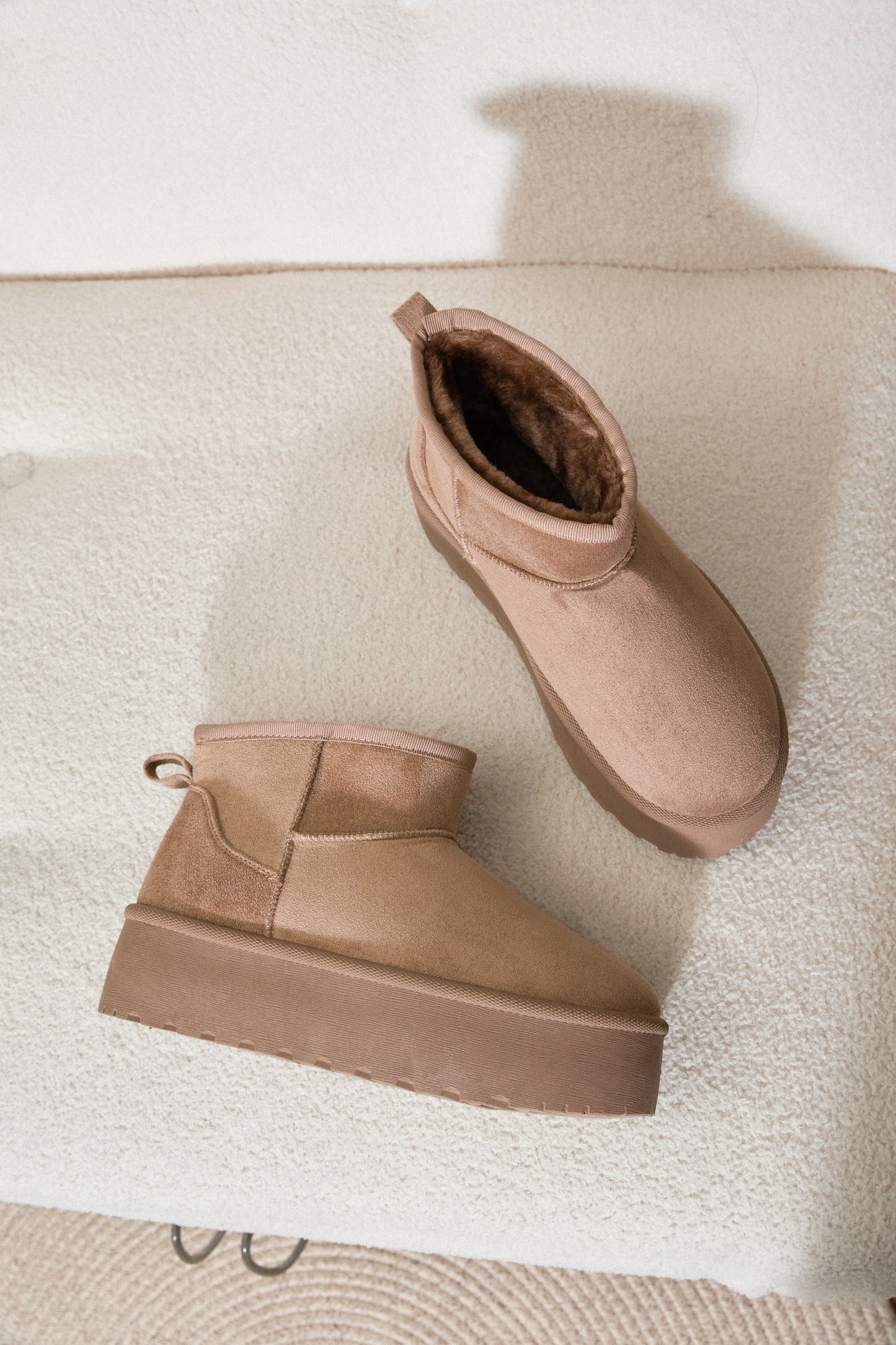 Bottines fourrées à plateforme effet daim, Taupe