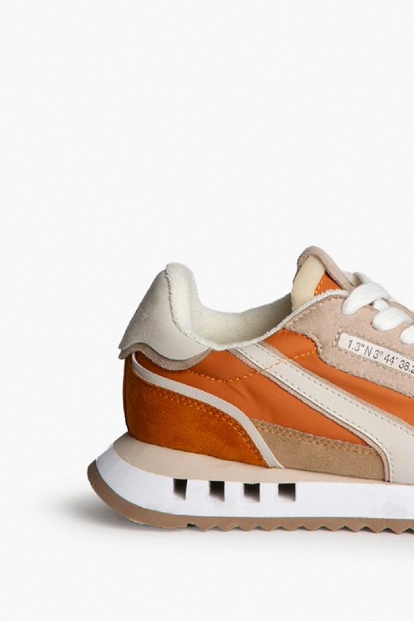 Basket running à lacets semelle crantée, Orange