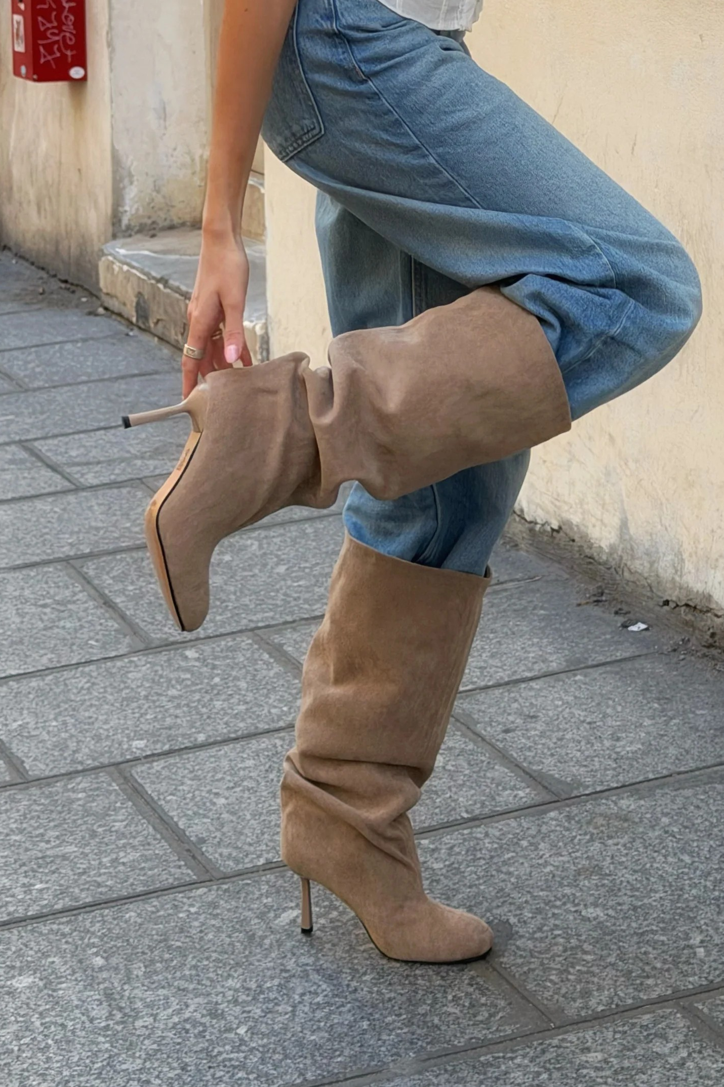 Bottes slouchy  à talon aiguille, Taupe