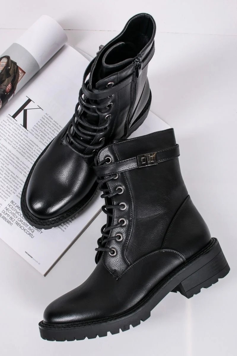 Bottines top a brides