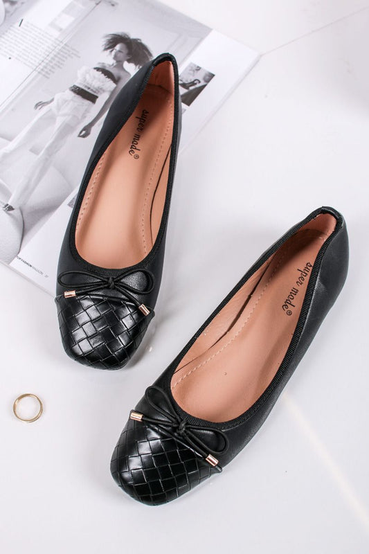 Ballerines noires plates pour femme